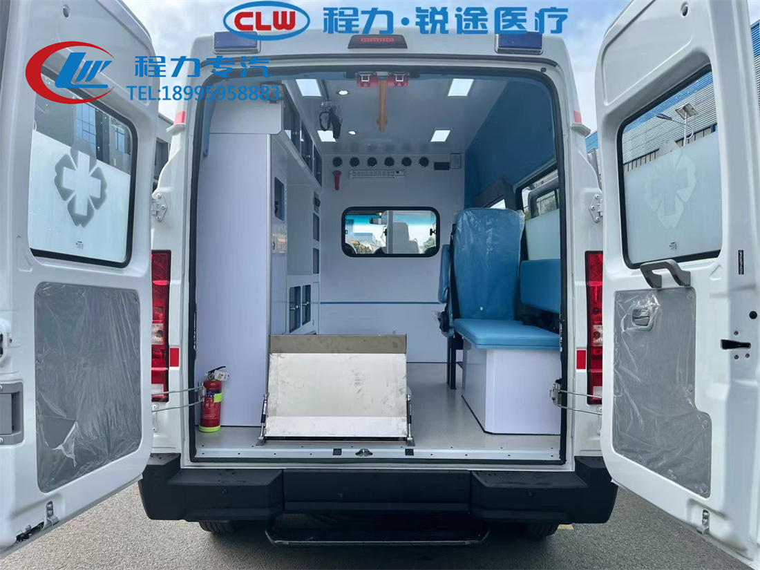 依维柯短轴救护车（柴油）