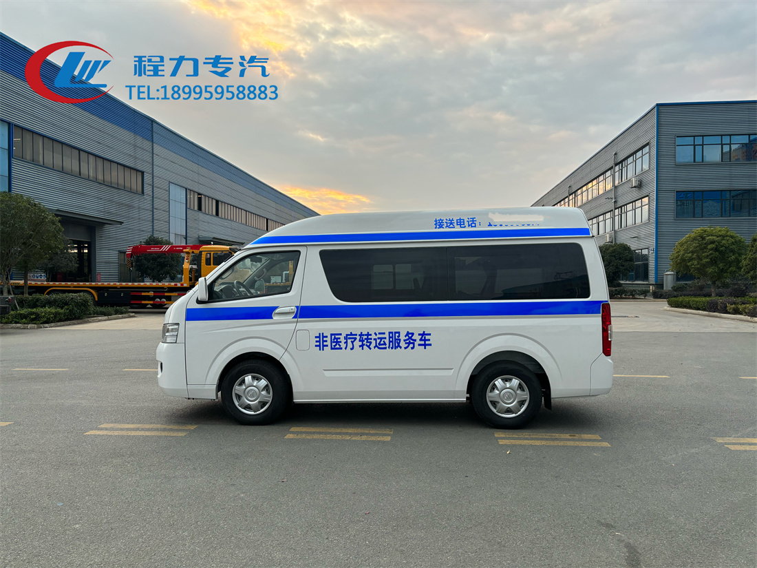 福田G7短轴伤残运送车（汽油）