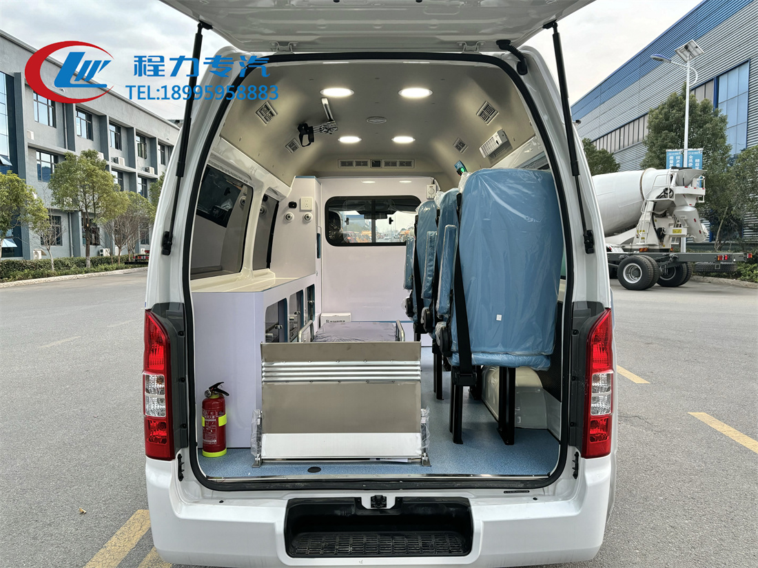 福田G7短轴伤残运送车（汽油）